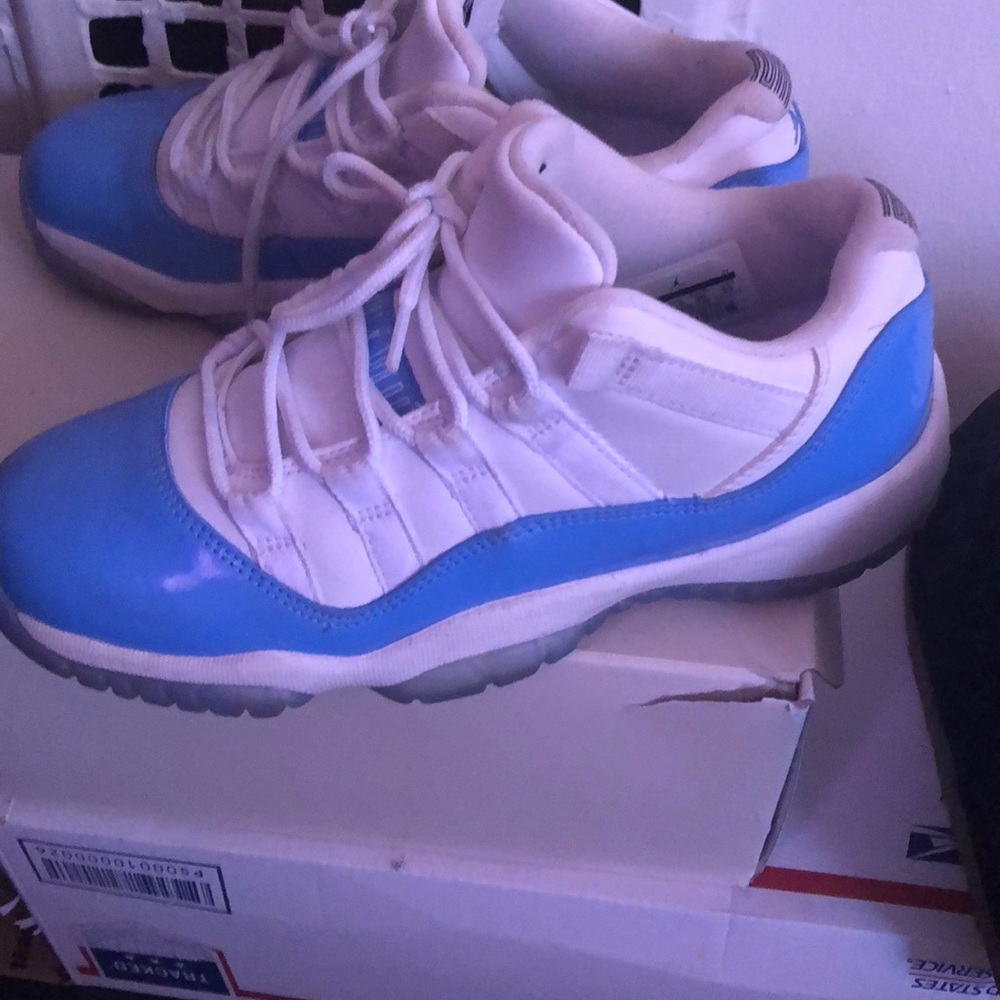 Used low top 11s